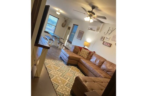 Moody Casa | Shophouse with a View - A QUIET Taste of Country Living