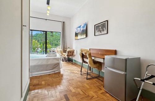 Abernessia Apartamento | Shopping Center Fast WiFi Balcony Home Office