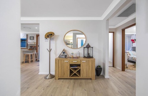 Ettalong Beach Casa | Shore Fun - Ettalong Beach