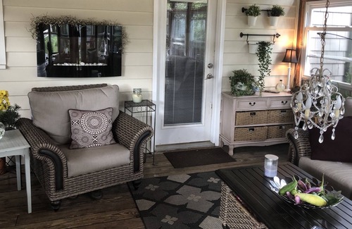 Northfield Casa | Shore Home on the Bike Path