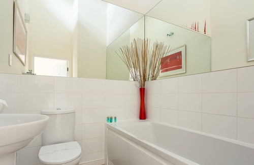 Hamworthy Casa | Shore Thing