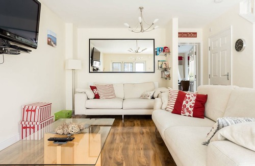 Hamworthy Casa | Shore Thing