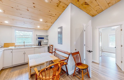 Kennebunk Condominio | Shorelands, Unit 44-3 | Condo in Kennebunk with pool and playground access