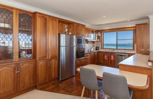 Tuncurry Apartamento | Shoreline 7
