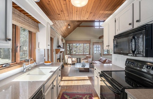 South Haven Casa | Shoreline Serenity of South Haven