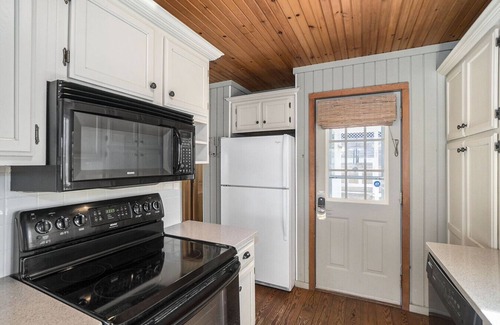 South Haven Casa | Shoreline Serenity of South Haven