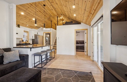 Pinetop-Lakeside Cabina | Shoreline Village Unit 4 with Loft 3 Bedroom Cabin