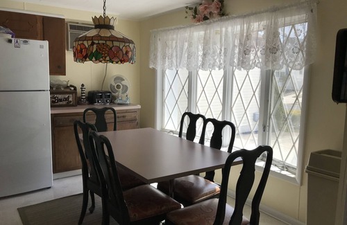 Margate City Casa | Shorely a Getaway: 9 camas (6 habitaciones), 3 baños, WiFi, corta distancia a la playa