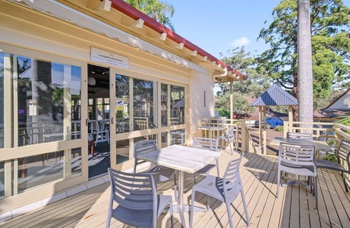 Elizabeth Beach Villa | Shores Three Bedroom Villa