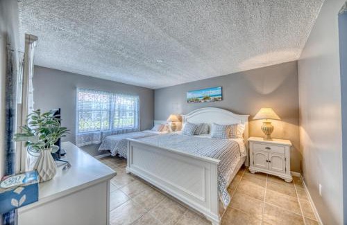 Trailer Estates Casa | Shorewalk Full Condo Near to IMG-Beaches-Anna Maria