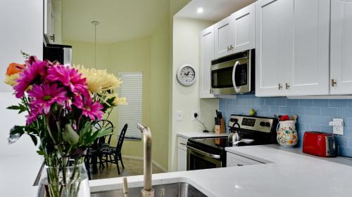 Trailer Estates Apartamento | Shorewalk Vacation Villa