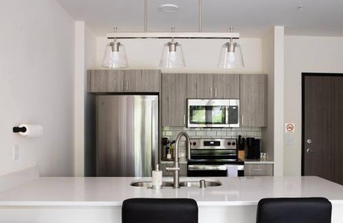Shorewood Apartamento | Shorewood Luxury 1BR Apartment A1 with Gym and Balcony