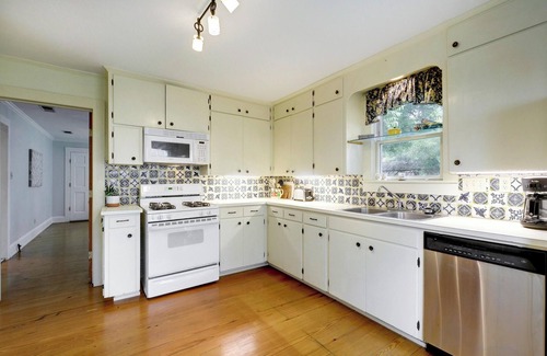Smithville Casa | Short Street Cottage