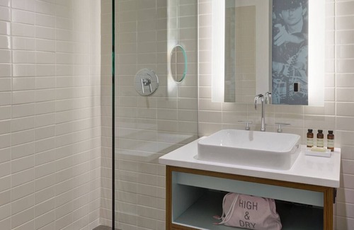 West Fens Hotel | Short Drive from Logan Airport and Constitution Beach! Parking, Pool, Garden!