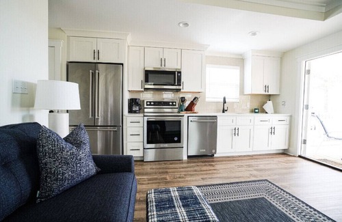 Freeport Cabaña | Short drive to the beautiful 30-A beaches!! Cozy Riverwalk Landing Cottage 6-F
