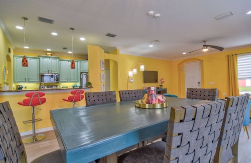 Lake Sarasota Casa | NUEVA casa para familias! PISCINA PRIVADA de 3 dormitorios / 2 baños cerca de Siesta Key