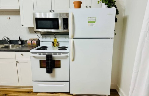 Italian Village Casa | Short North King Bed Free Parking Convention