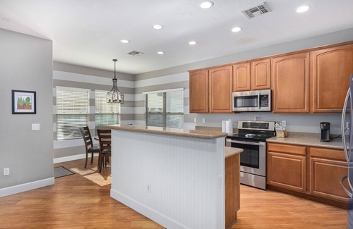 Queen Creek Casa | Short or Longer Stays! Spacious Chic Downtown Retreat w/ Community Pool