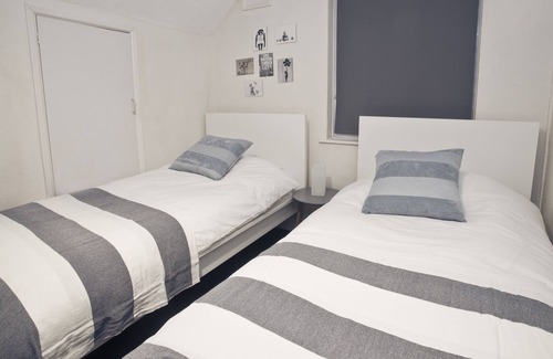 Stoke Bishop Casa | Short Stay Bristol - Druids Hill House