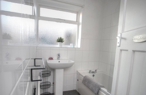 Stoke Bishop Casa | Short Stay Bristol - Druids Hill House
