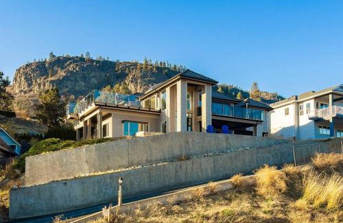 Central Okanagan Casa | Short Term Rental Approved. Stay Worry Free!