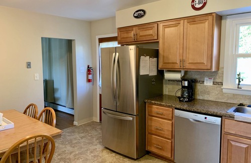 State College Casa | Short walk to Beaver Stadium and downtown!