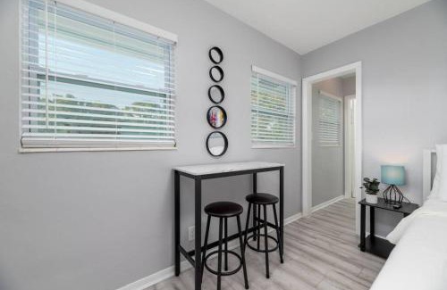 Wilton Manors Apartamento | Short Walk to Wilton Drive Apt5