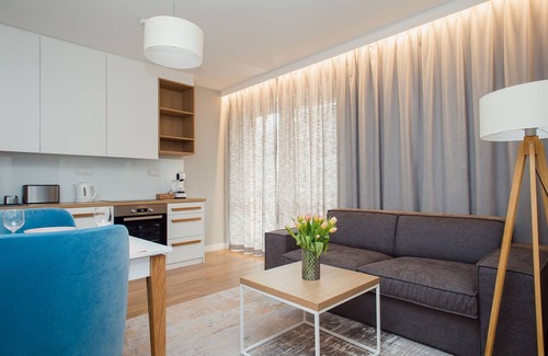 Wlochy Apartamento | ShortStayPoland Aparthotel