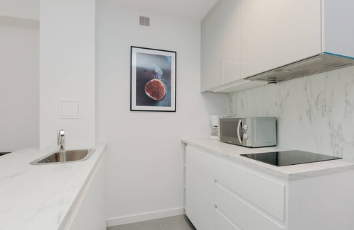 Srodmiescie Apartamento | ShortStayPoland Jana Pawła - B27