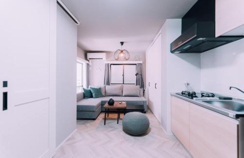 Yoyogi Apartamento | Showa Bloom Shinjuku Neon Den 102