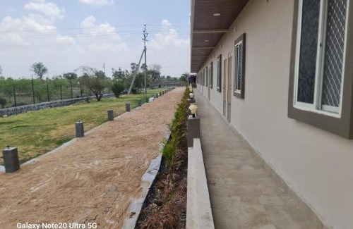 Ujjain Hotel | Shree Agrawal Family Dhaba And Room