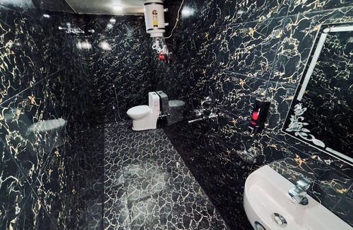 Varanasi Hotel | Shree Balaji Comfort