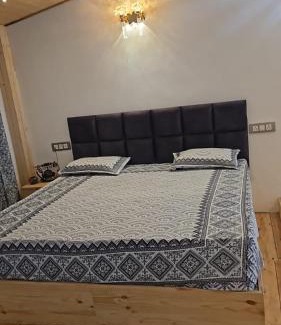 Kaul Casa | Shree Guru Home Stay