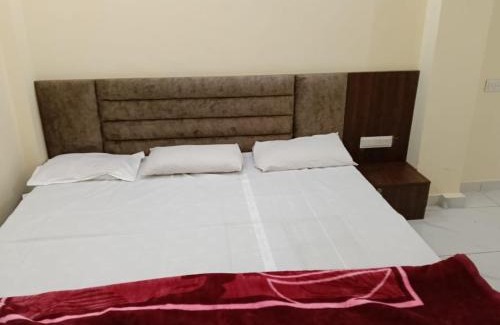 Ujjain Villa | Shree Krishna Kunj AC Villa 2 BHK