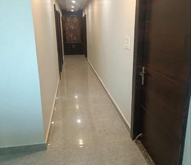 Datia Hotel | Shree Radhe Palace
