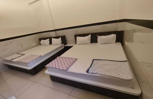 Khatu Hotel | Shree Radhe Radhe Palace