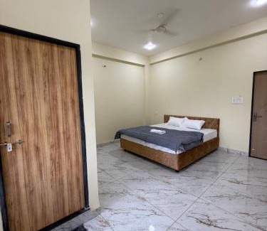 Ujjain Complejo | Shree Rameshwaram Hotel And Marriage Gardan