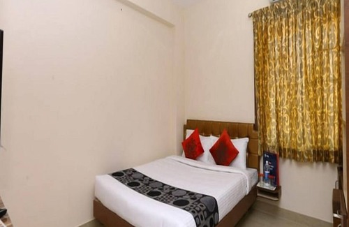 Ram Nagar Hotel | SHRI KAMADHENU RESIDENCY