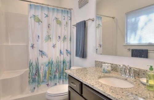 Yaupon Beach Casa | Shrimp on the Barbee