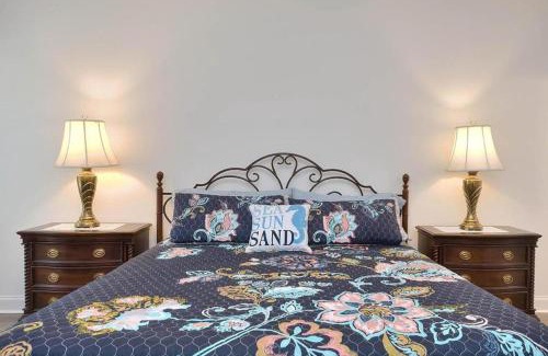 Yaupon Beach Casa | Shrimp on the Barbee