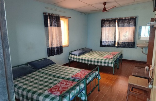 Ratnagiri Cama Y Desayuno | Shriramkrupa Homestay