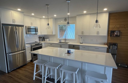 Blind Bay Cabina | Shuswap getaway in beautiful Blind Bay!