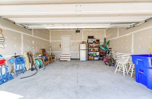 Millville Casa | Shuttle to Bethany Beach: Stylish Home w/ Perks!