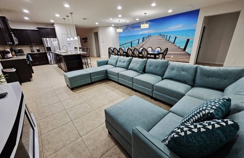 Four Corners Villa | Shv1206ha - 8 Bedroom Villa In Windsor At Westside, Sleeps Up To 18, Just 7 Miles To Disney