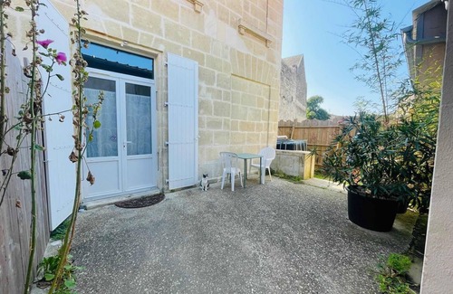 Rochefort Apartamento | lado del centro apartamento con jardín Rochefort / mer