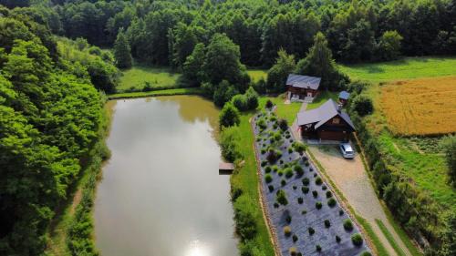 gmina Tarnowiec Casa | Siedlisko Sielska Dolina Nad Stawem luksusowy domek całoroczny z klimatyzacją