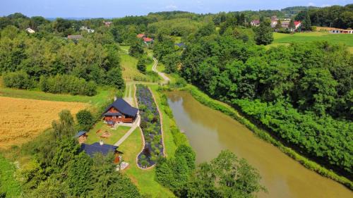 gmina Tarnowiec Casa | Siedlisko Sielska Dolina Nad Stawem luksusowy domek całoroczny z klimatyzacją