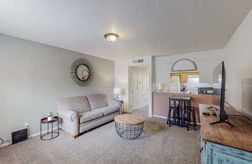 West Old Town Apartamento | Sienna Square, 2 QB, 1 BA, WIFI, Near Old Town