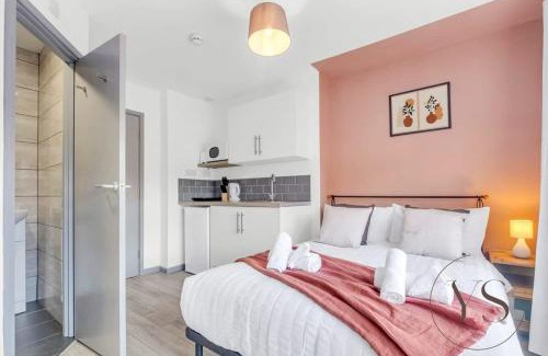 Stoke-on-Trent Apartamento | Sienna Studio 2A Smart TV Netflix Ready
