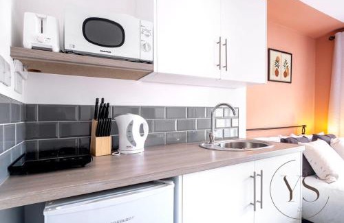 Stoke-on-Trent Apartamento | Sienna Studio 2A Smart TV Netflix Ready
